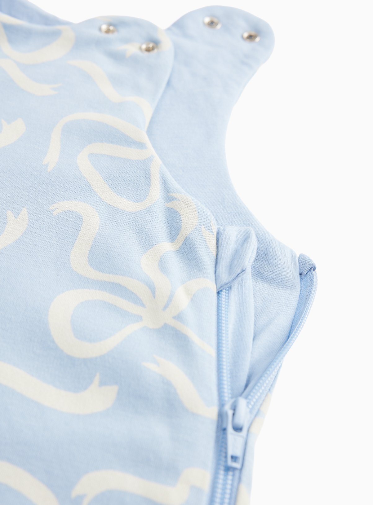 Blue Bow Print 1.5 Tog Sleeping Bag 12-18 months - Image 2 thumbnail